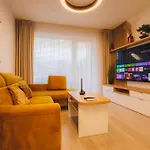 Stayprime Centrum, Free Parking, Wifi Banská Bystrica
