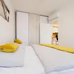 Stayprime Centrum, Free Parking, Wifi * Banská Bystrica