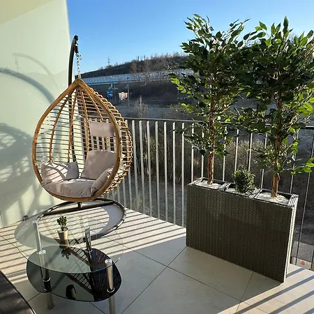 Apartamento Stayprime Centrum, Free Parking, Wifi Banská Bystrica