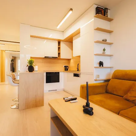 Stayprime Centrum, Free Parking, Wifi * Banská Bystrica