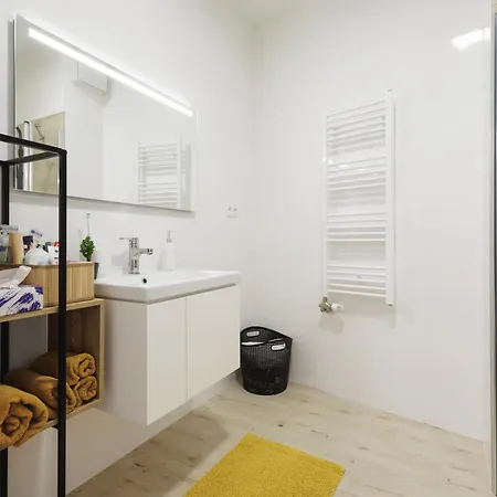 Stayprime Centrum Apartamento Banská Bystrica